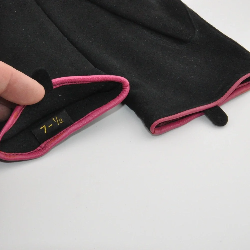 Deerskin Suede Gloves 7.5 Black Pink Embroidered Vintage‎ Style